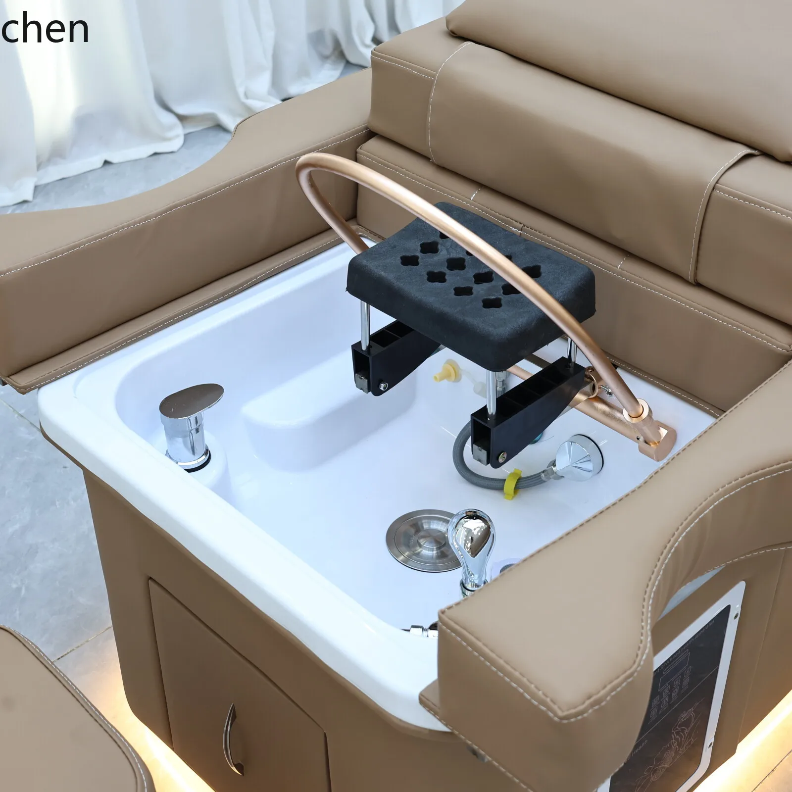 b7- Tempat Tidur Pijat Salon K - Wellness Spa And Salon ulasan dan harga