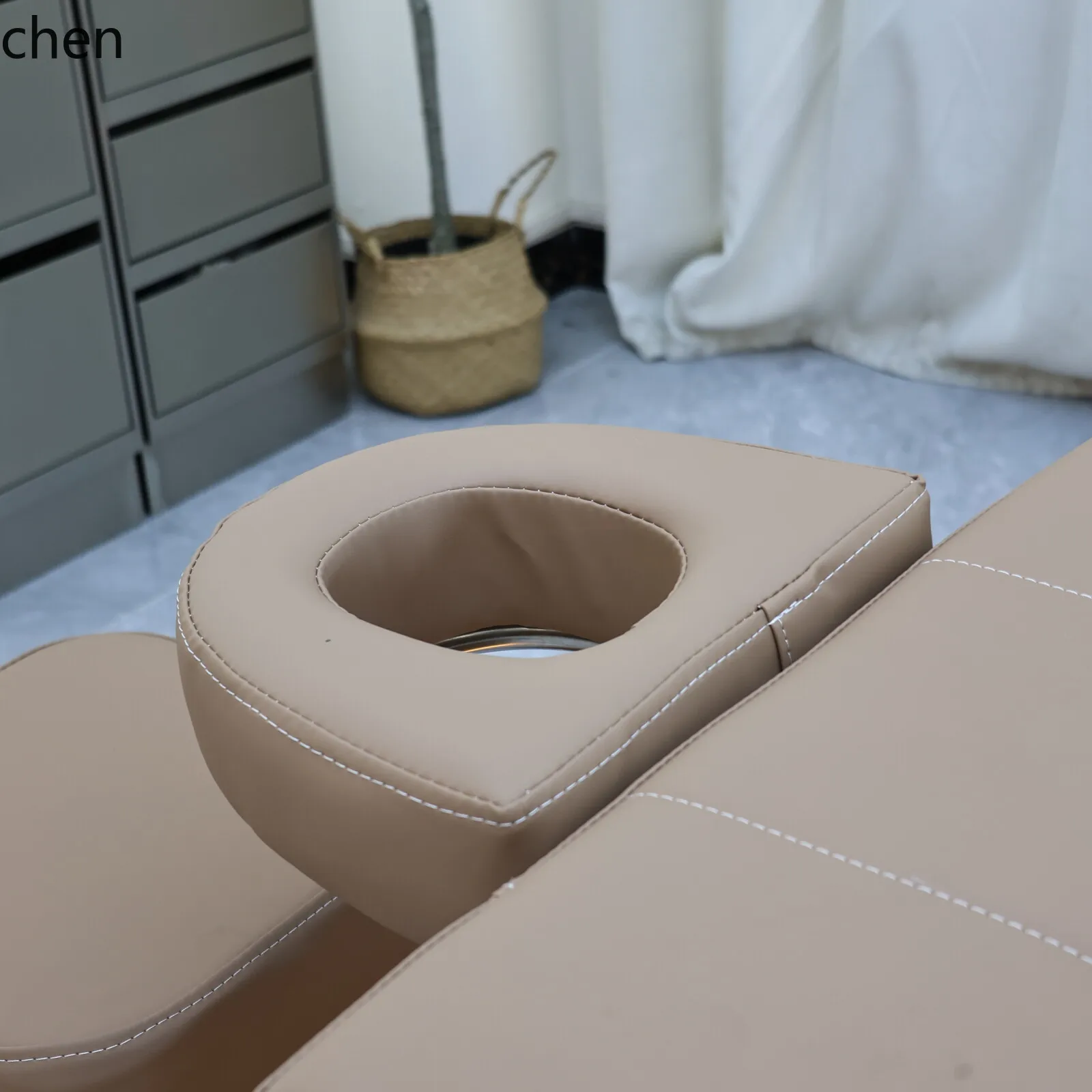 b7- Tempat Tidur Pijat Salon K - Wellness Spa And Salon ulasan dan harga